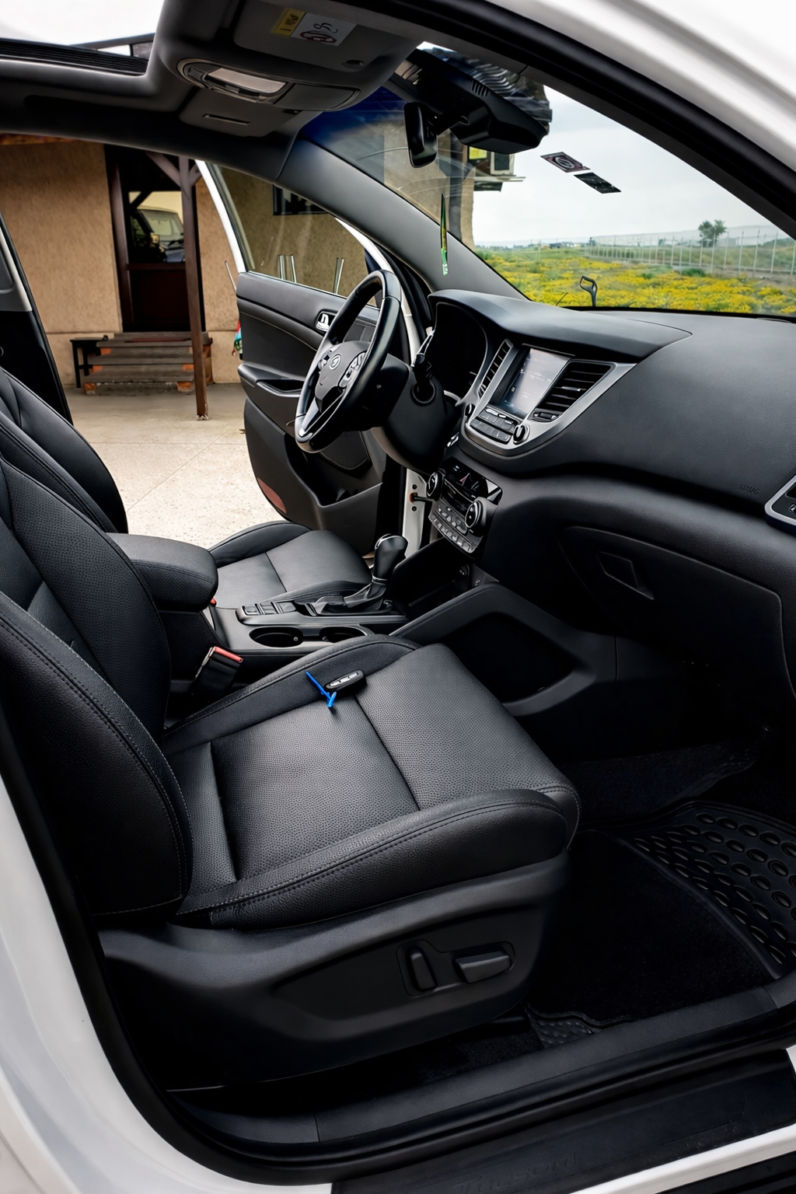 
								Hyundai Tucson 2.0 CRDi 4×4 Automat full									