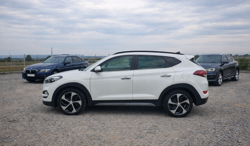 
								Hyundai Tucson 2.0 CRDi 4×4 Automat full									