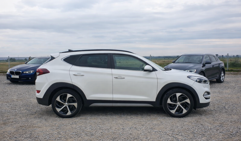 
								Hyundai Tucson 2.0 CRDi 4×4 Automat full									