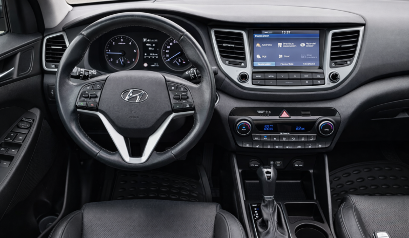 
								Hyundai Tucson 2.0 CRDi 4×4 Automat full									