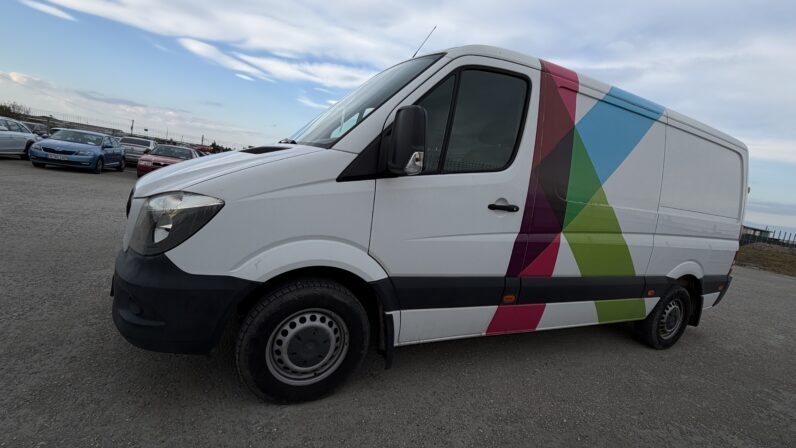 
								Mercedes-Benz Sprinter 216 full									