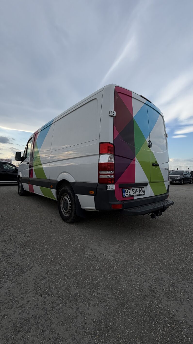 
								Mercedes-Benz Sprinter 216 full									