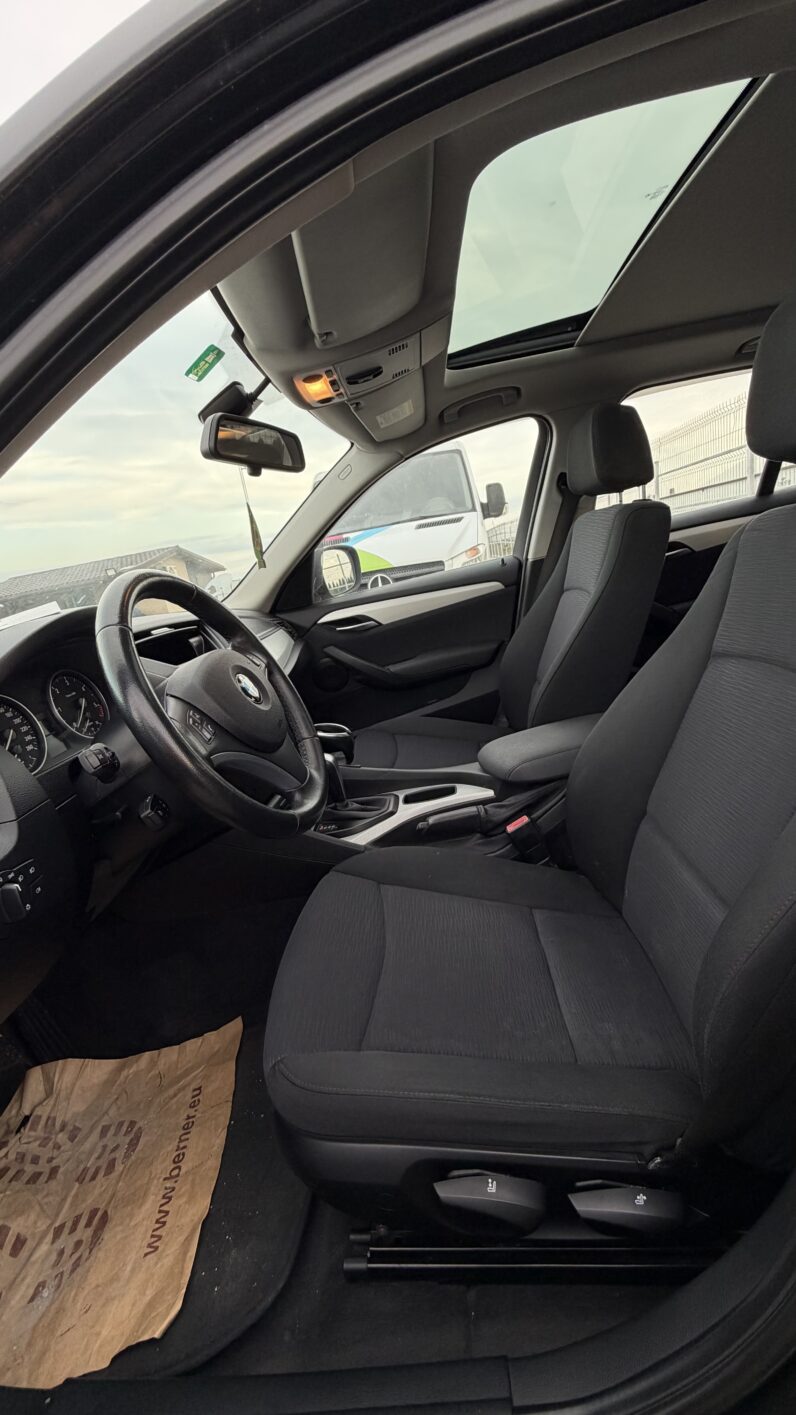 
								BMW X1 2.0 Diesel Automat full									