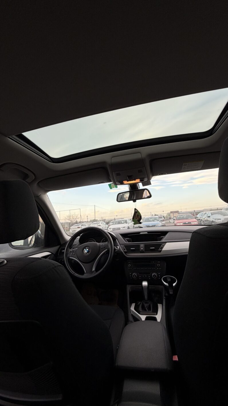 
								BMW X1 2.0 Diesel Automat full									